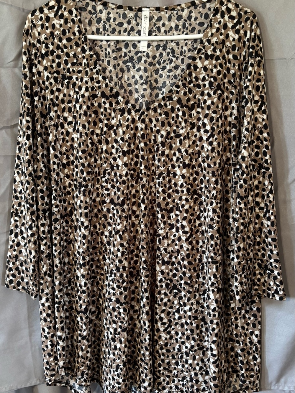Dear Scarlett V-Neck Leopard Print Tunic Top - Neutral Leopard by Gilli